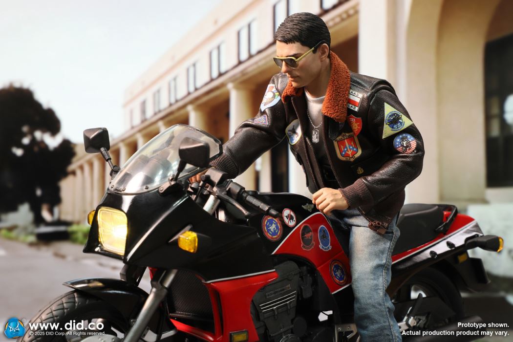 US Navy Pilot - Lieutenant Peter 1/6