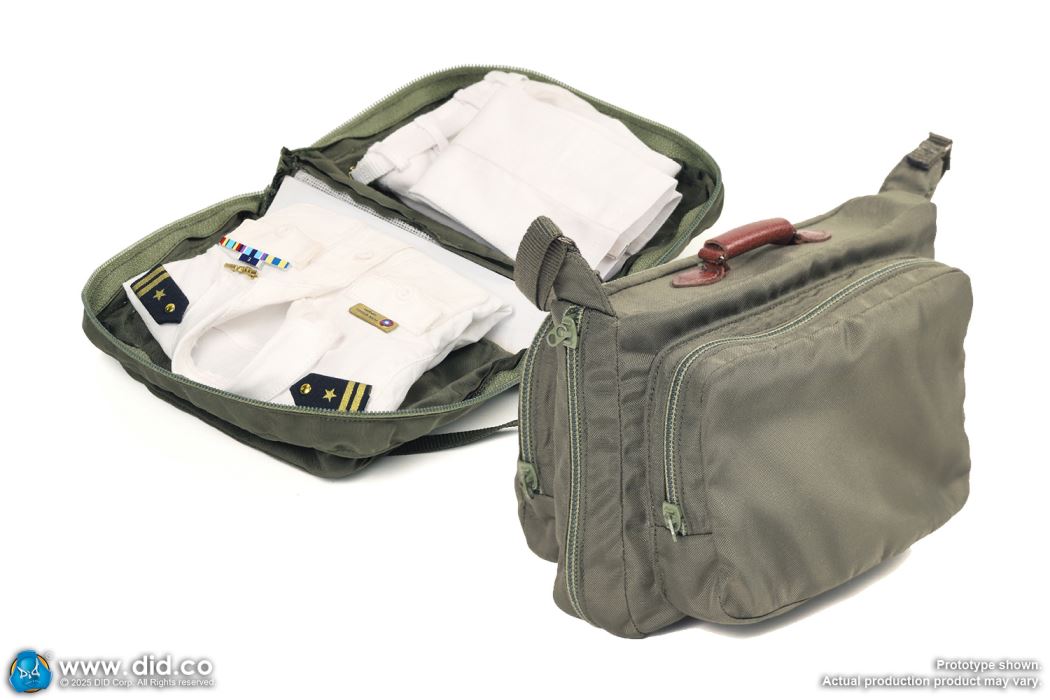 US Navy Pilot - Lieutenant Peter 1/6