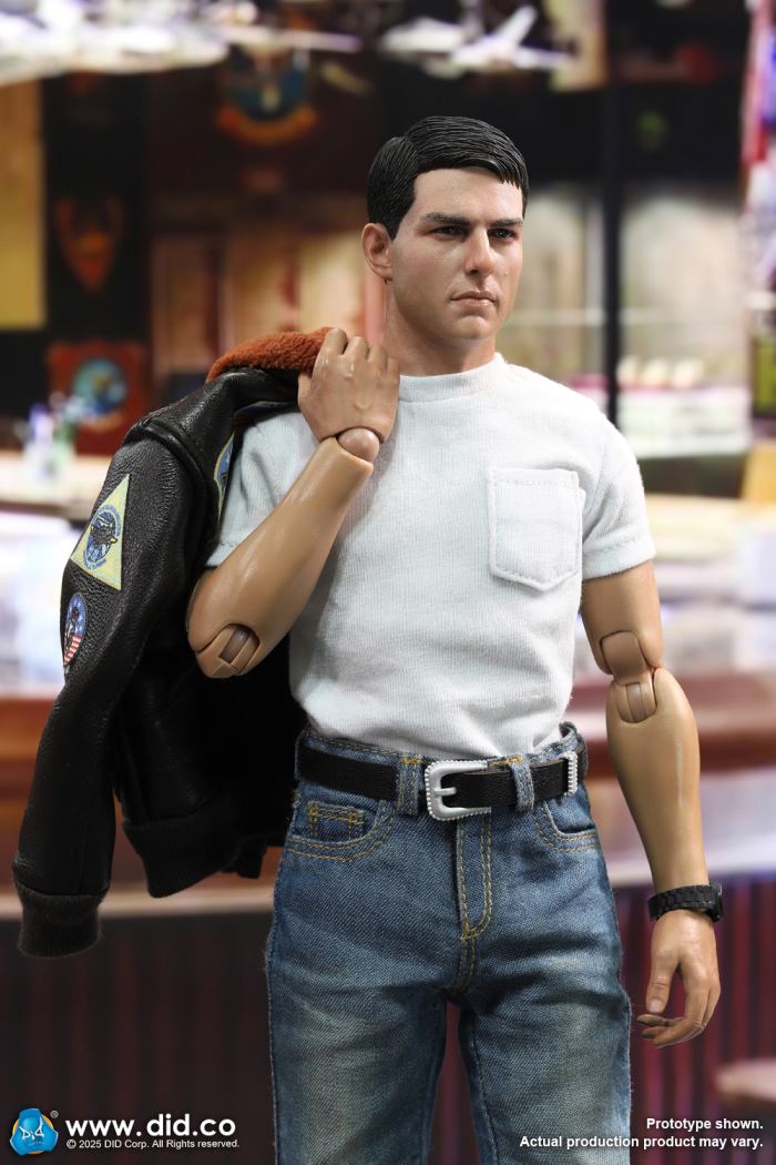 US Navy Pilot - Lieutenant Peter 1/6