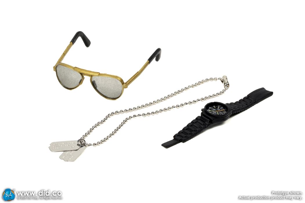 US Navy Pilot - Lieutenant Peter 1/6