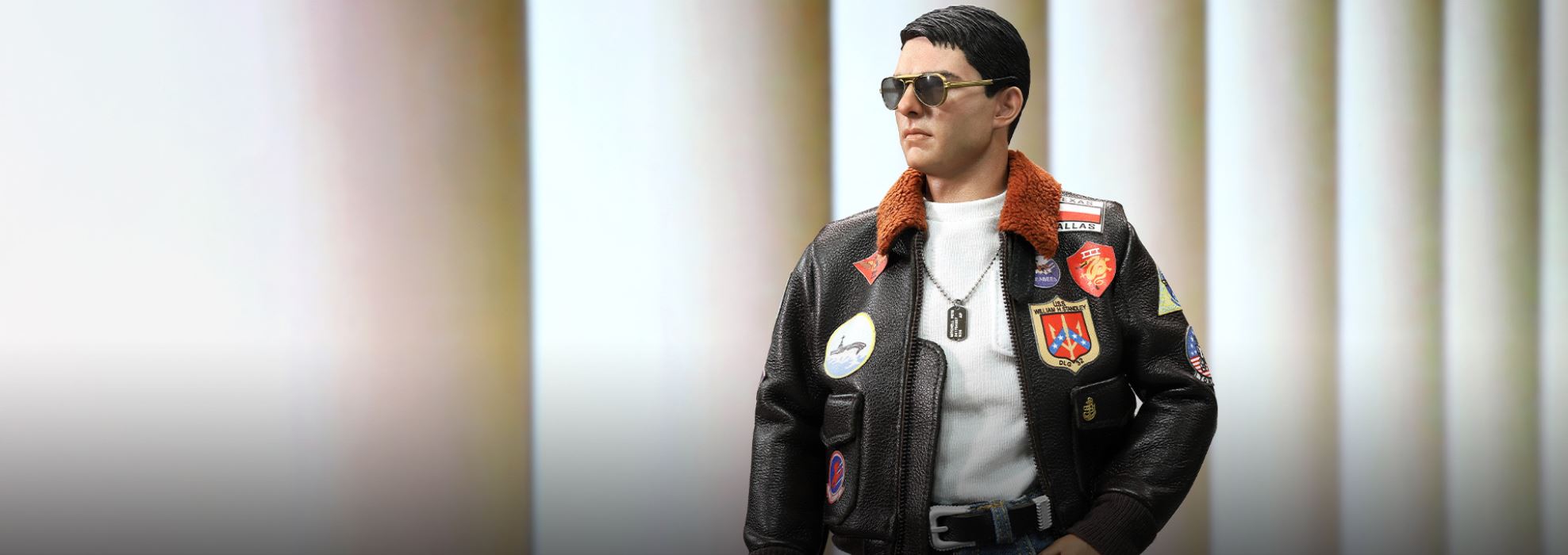 US Navy Pilot - Lieutenant Peter 1/6