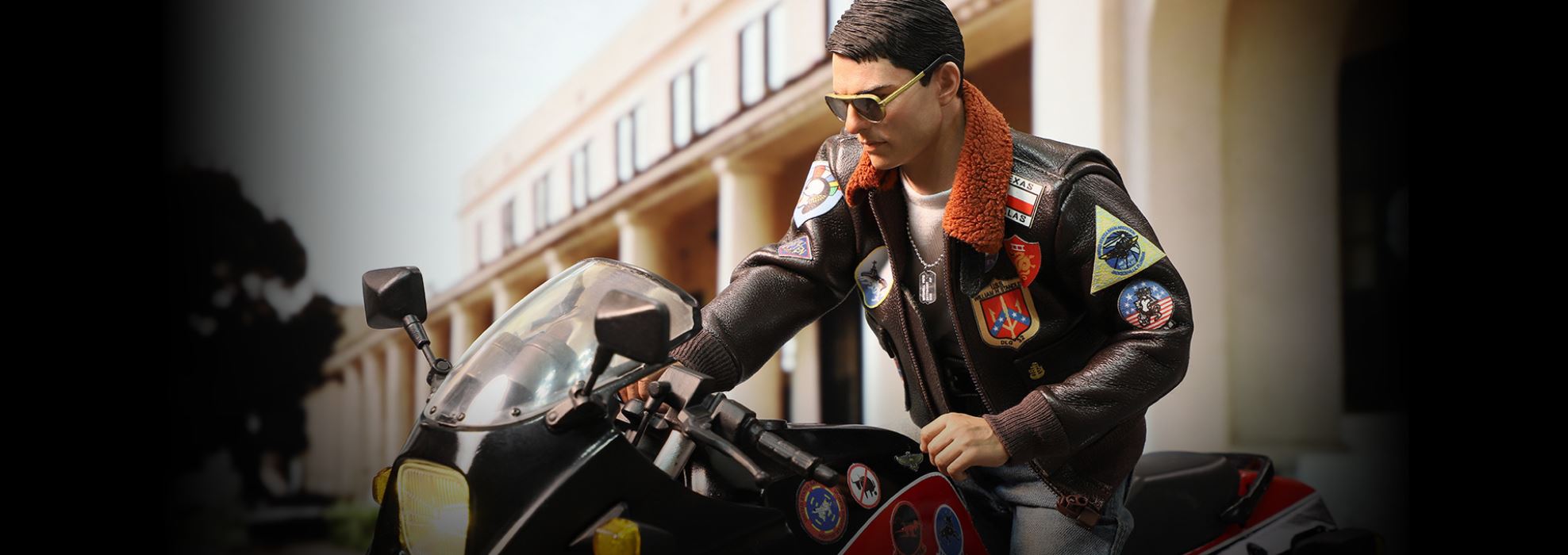 US Navy Pilot - Lieutenant Peter 1/6