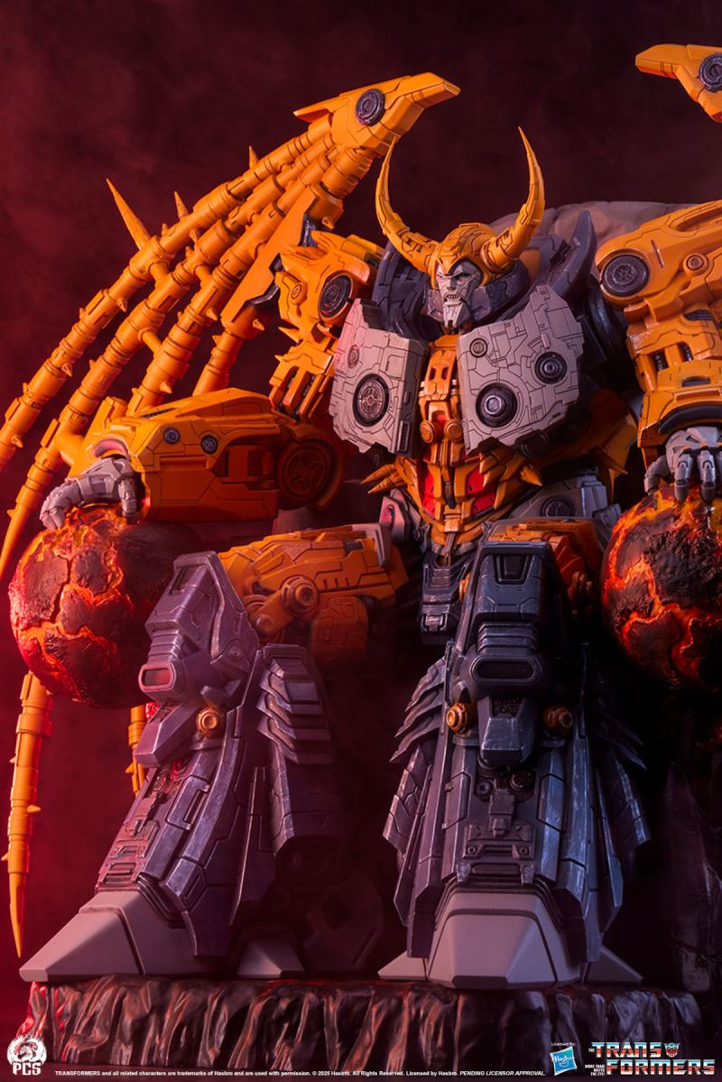 Unicron - Transformer