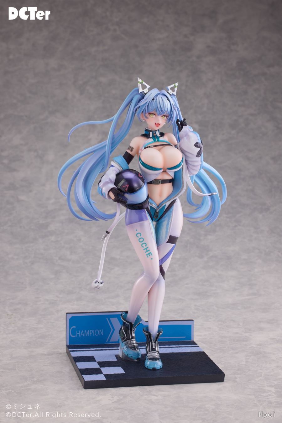 Motorcycle Girl Aila 1/7