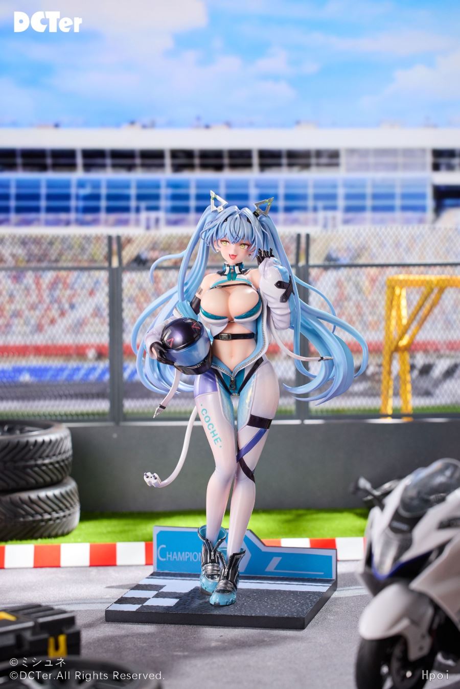Motorcycle Girl Aila 1/7