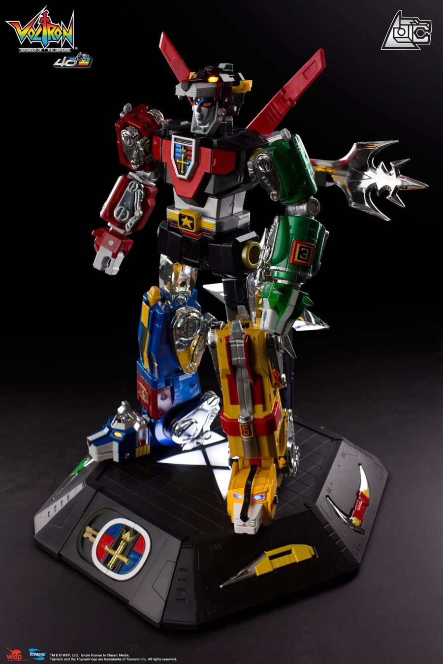 Voltron 40th Anniversary Gift Set