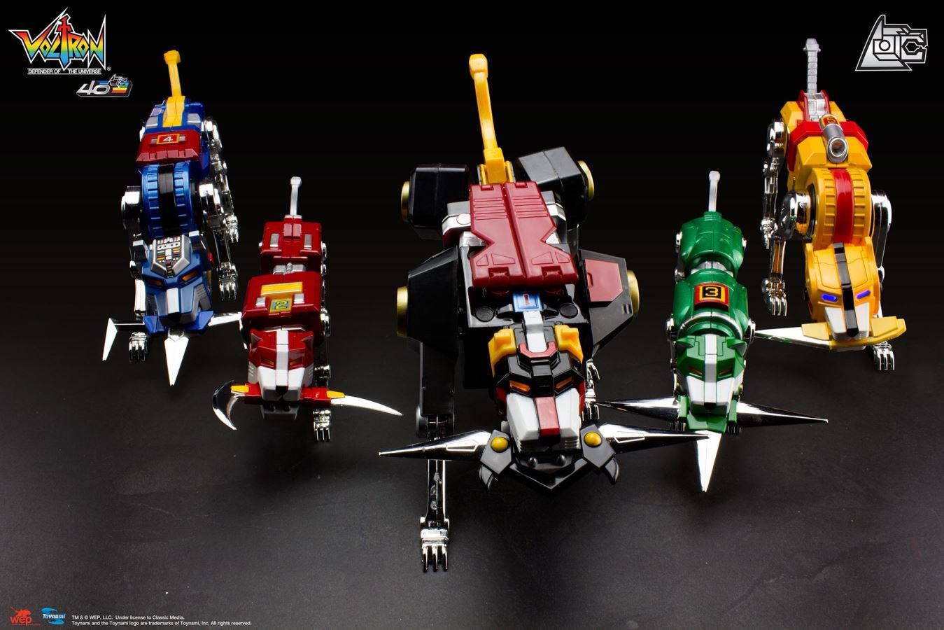 Voltron 40th Anniversary Gift Set