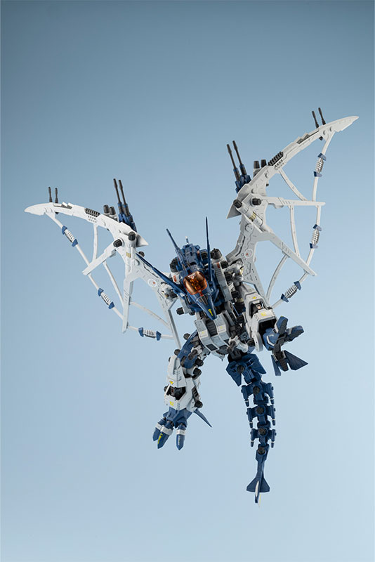 HMM ZOIDS RZ-045 SALAMANDER 1/72