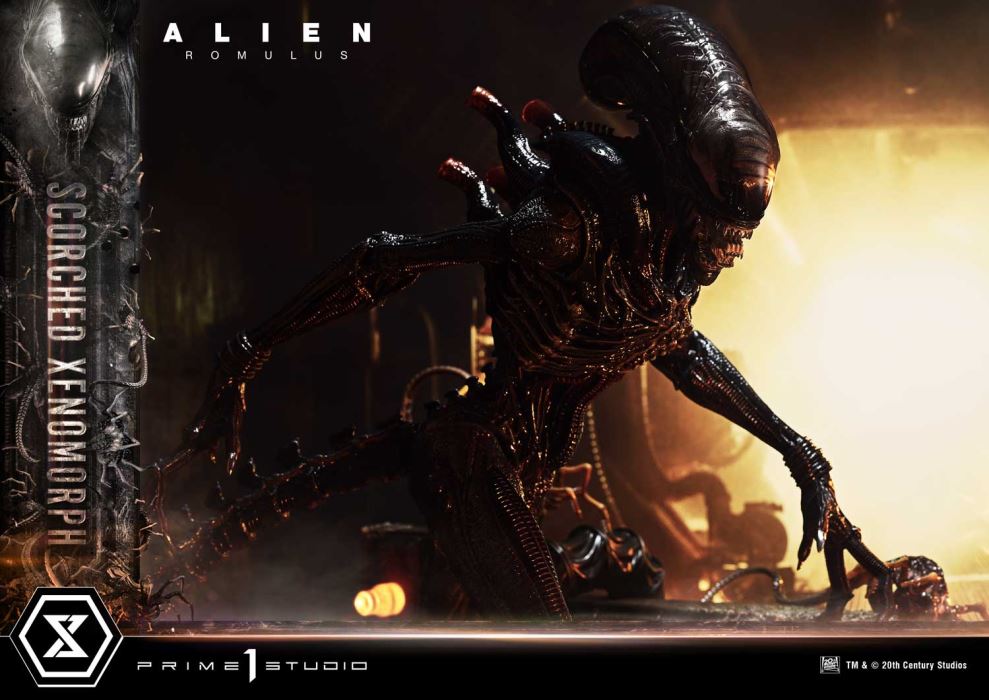 Alien: Romulus  Scorched Xenomorph DX Version