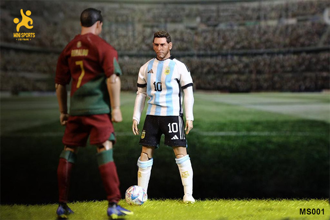 Football Player 1/12