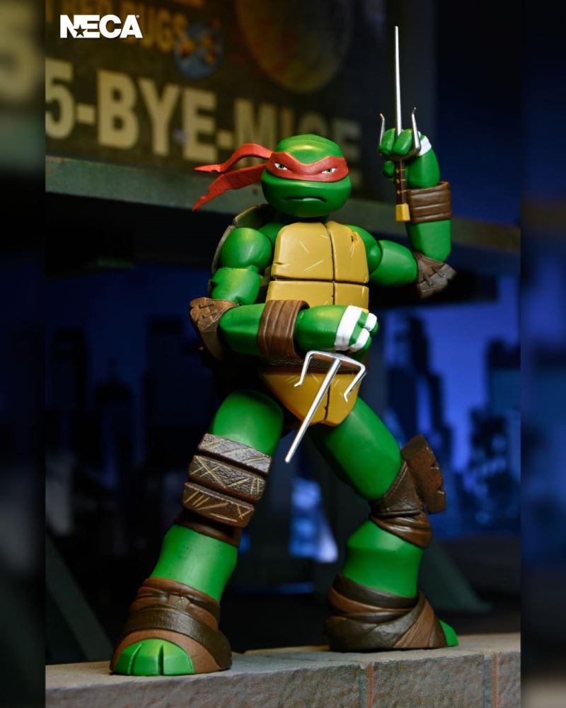 Teenage Mutant Ninja Turtles 2012: the turtles and Shredder