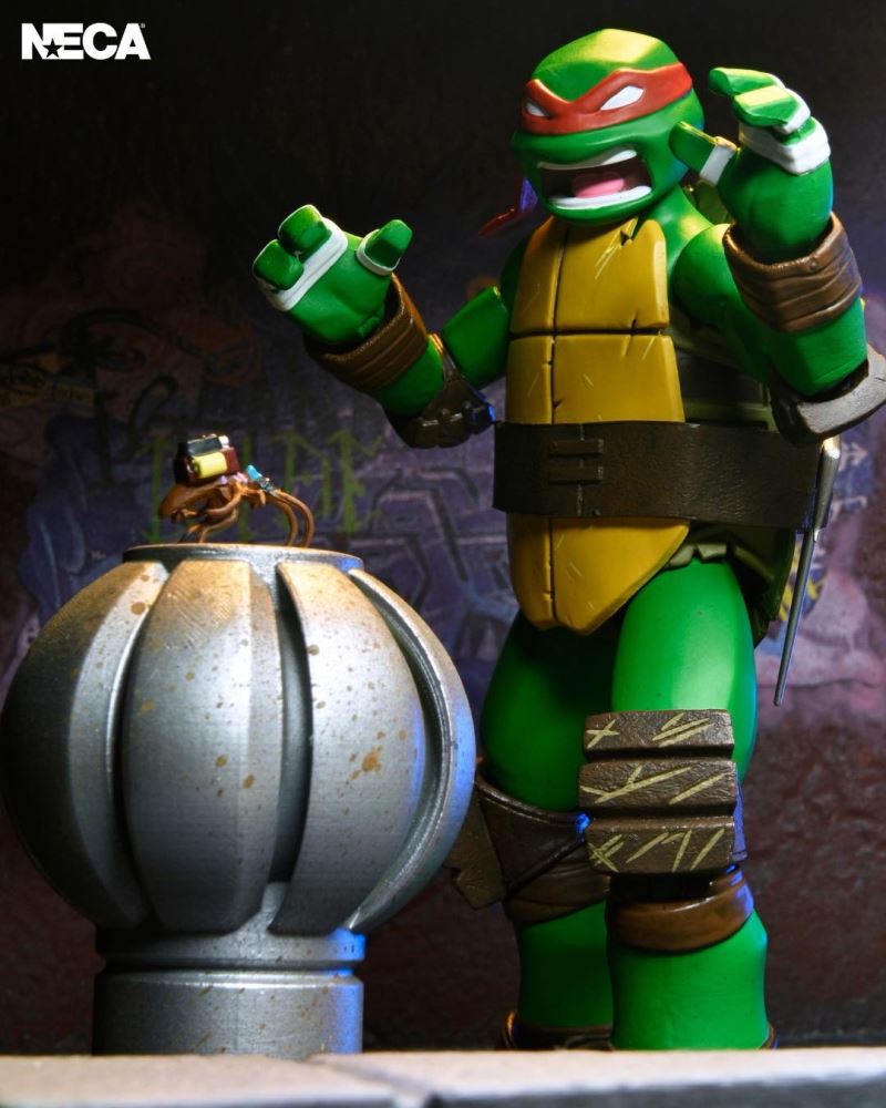 Teenage Mutant Ninja Turtles 2012: the turtles and Shredder