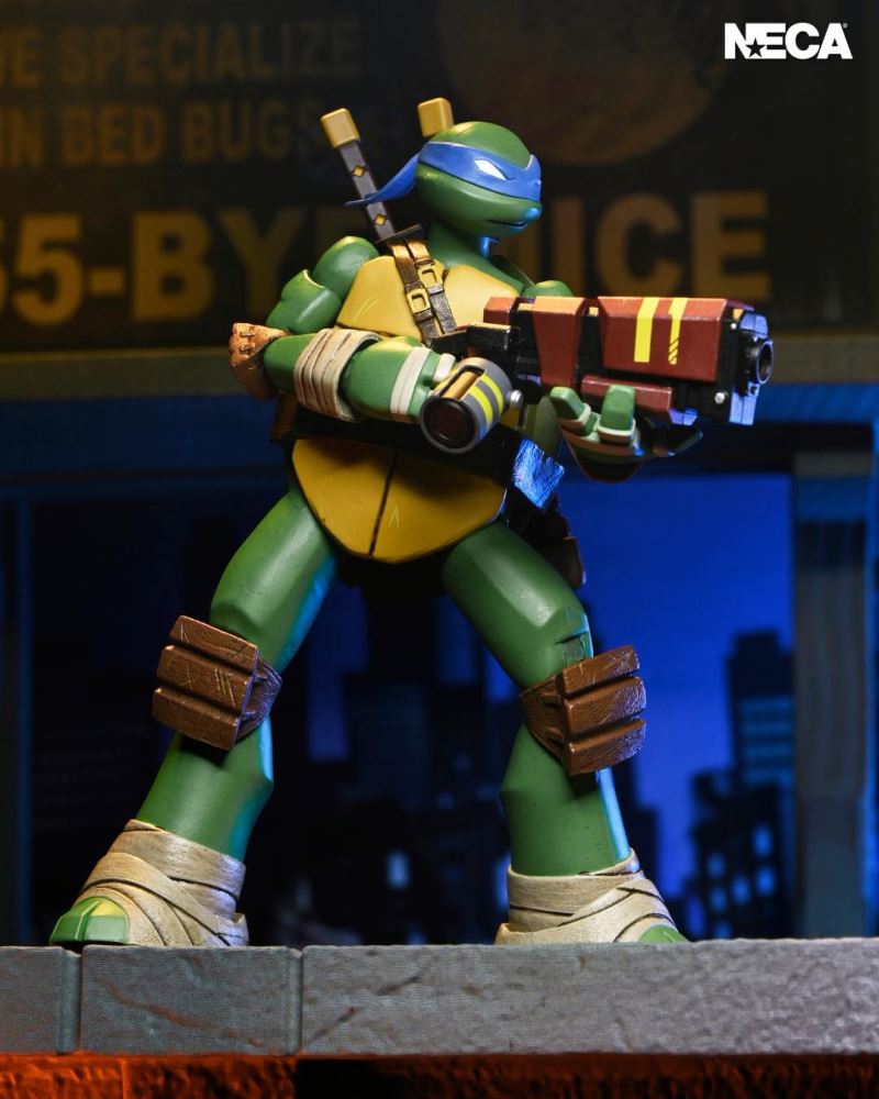 Teenage Mutant Ninja Turtles 2012: the turtles and Shredder