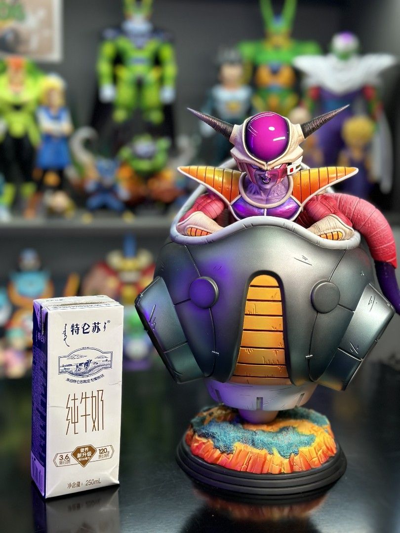 Frieza First Form - Dragon Ball