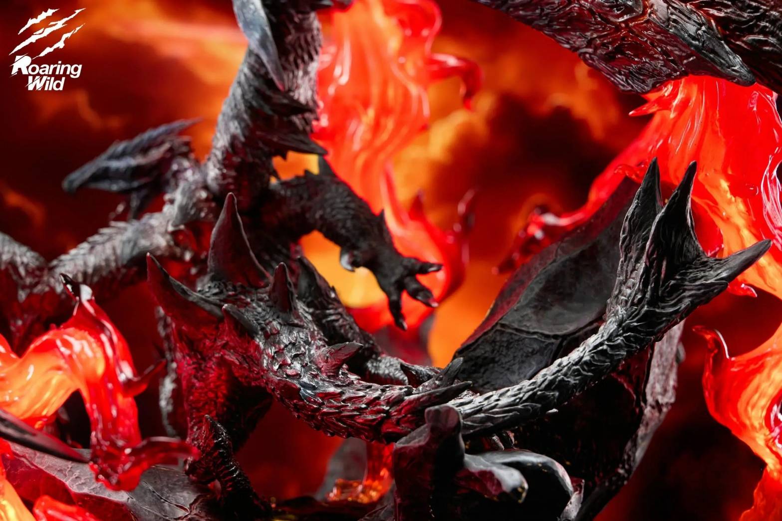 Valstrax & Risen Crimson Glow Valstrax - Monster Hunter