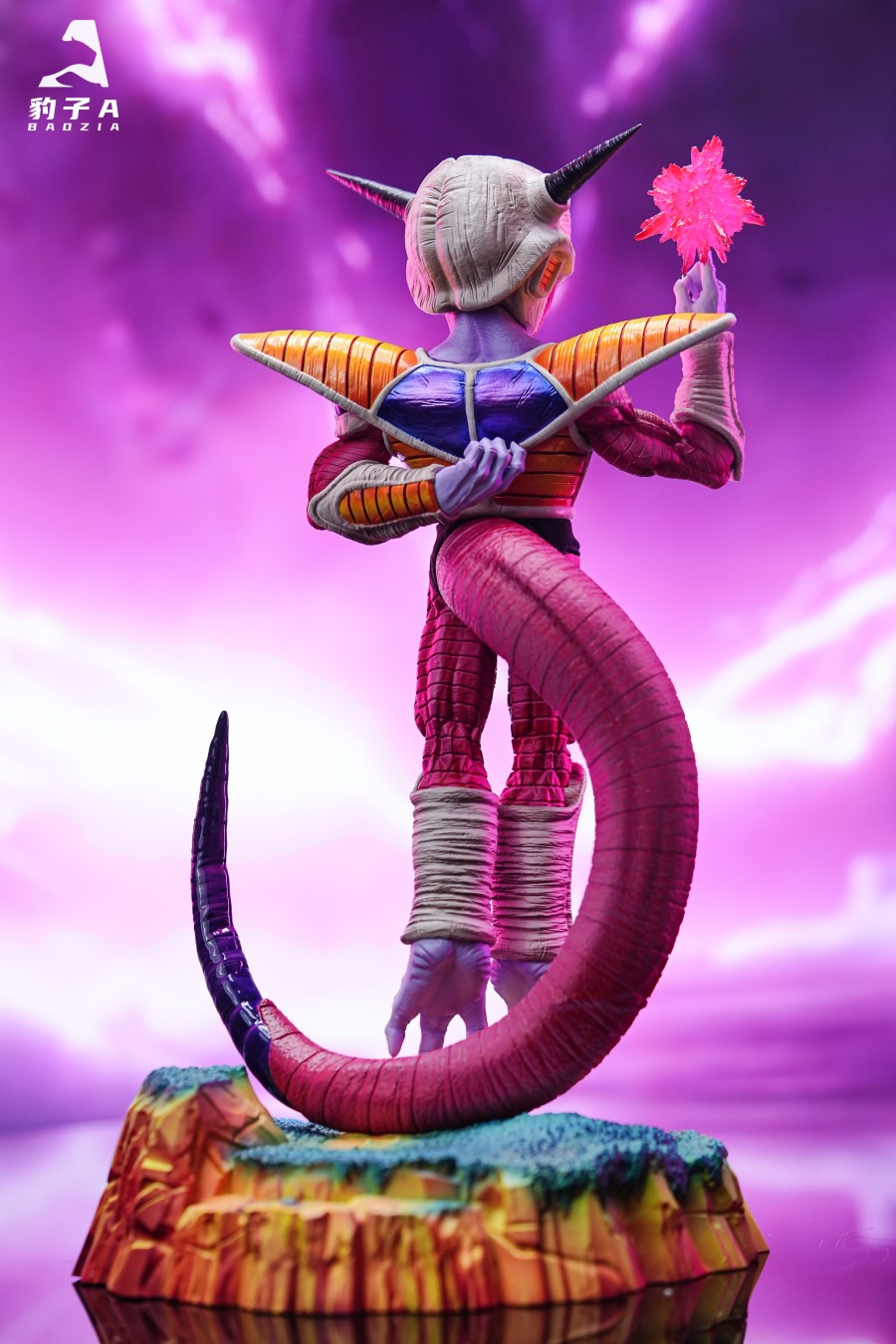 Frieza First Form - Dragon Ball