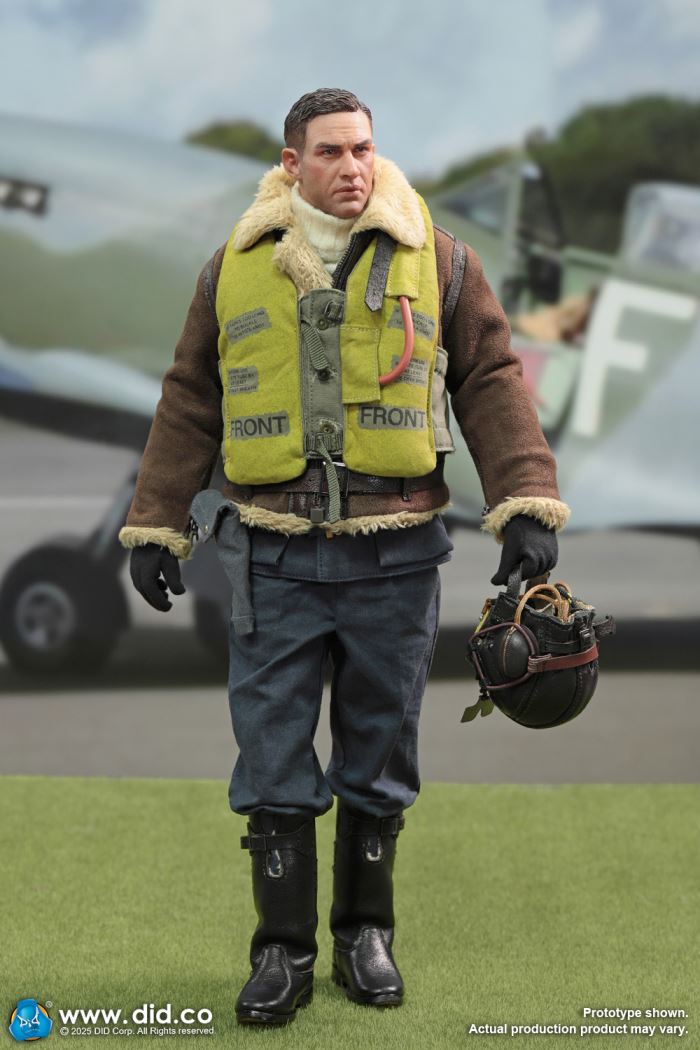 WWII British pilot Squadron Leader Tom 1/6
