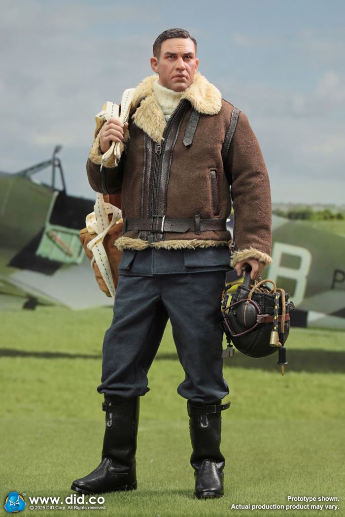 WWII British pilot Squadron Leader Tom 1/6
