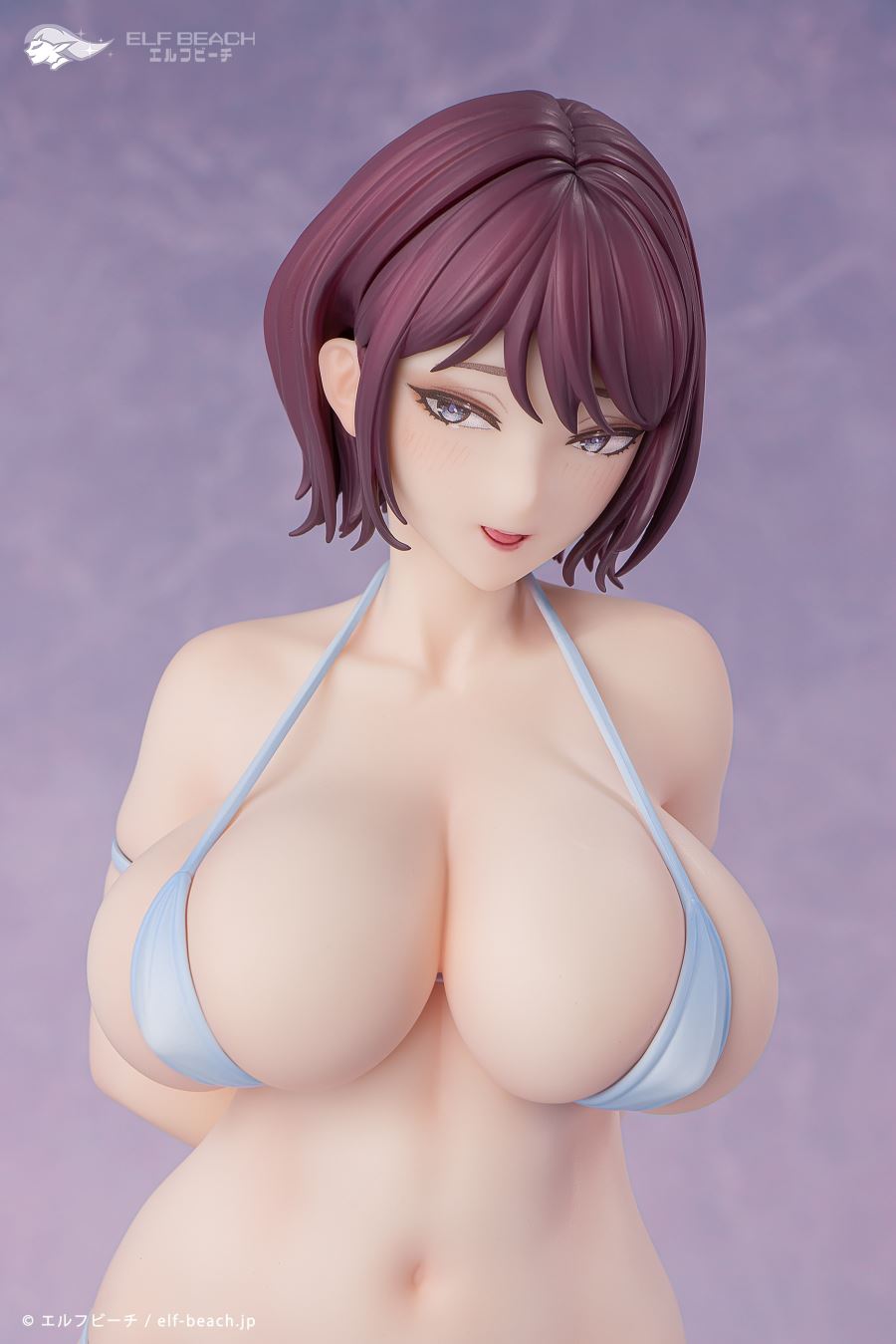 NTR on the beach - Makoto Miyamoto 1/6