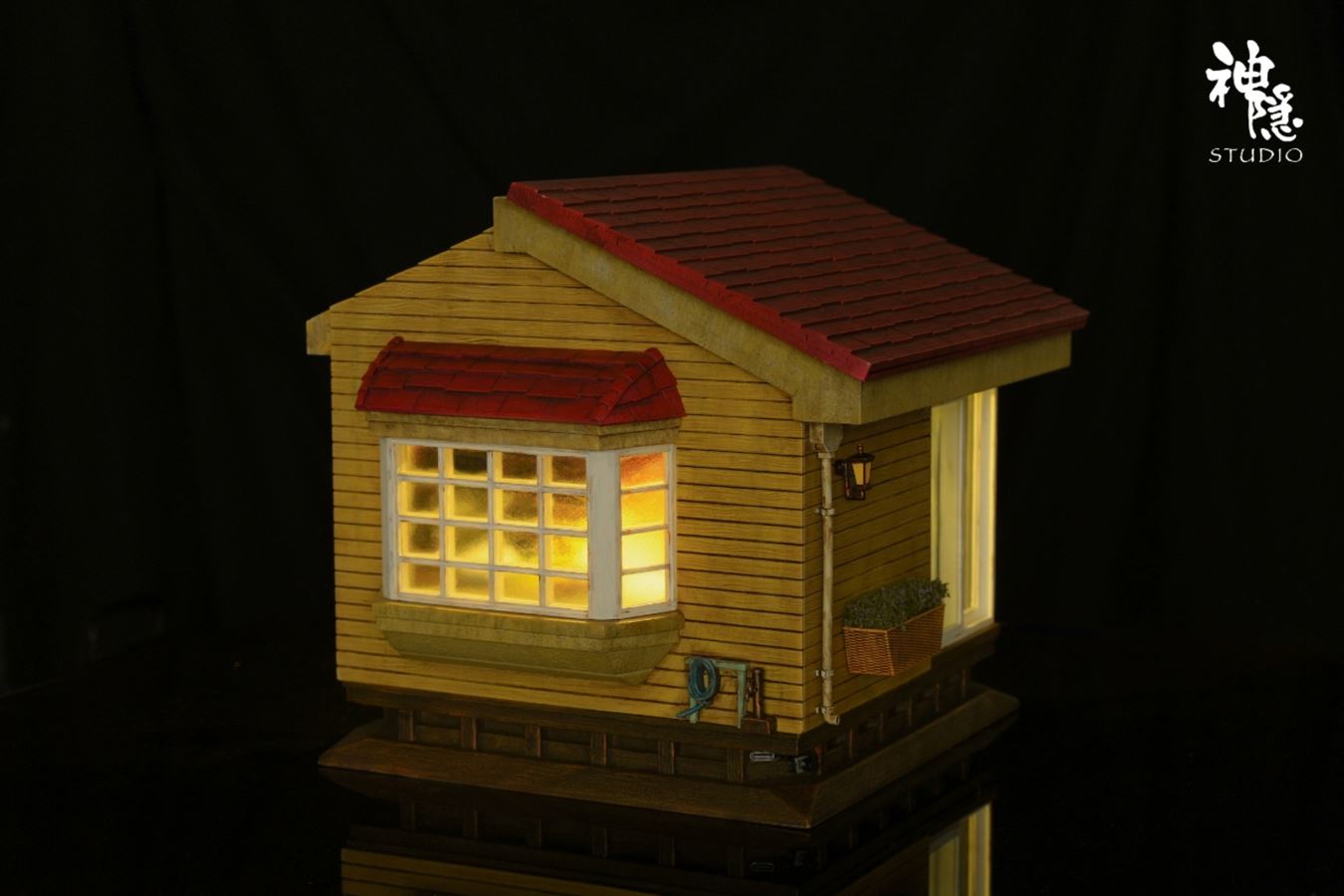 Ponyo & Sosuke - Ponyo on the Cliff