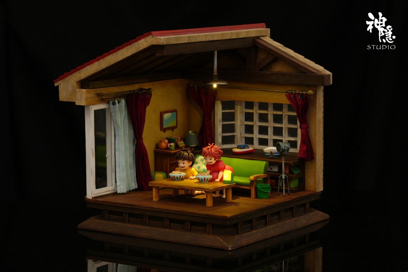 Ponyo & Sosuke - Ponyo on the Cliff