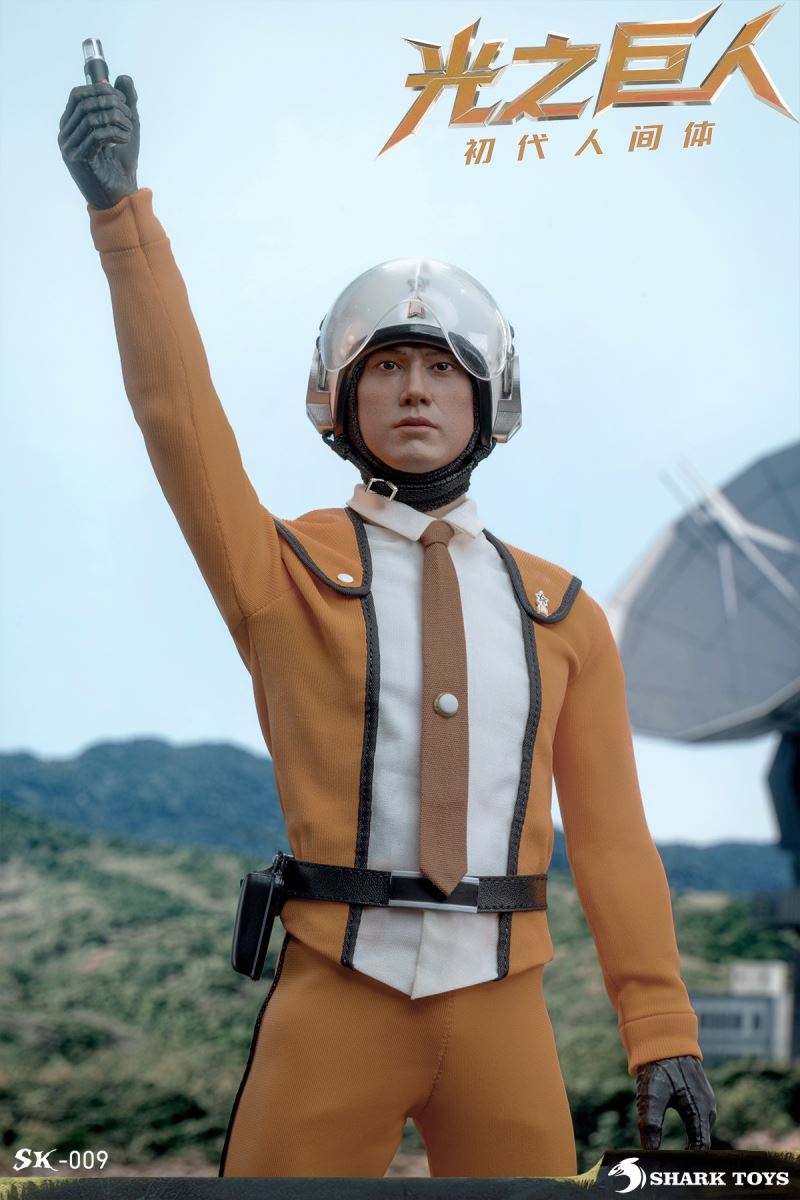 the first human form of the Light Giant [SK-009] 1/6