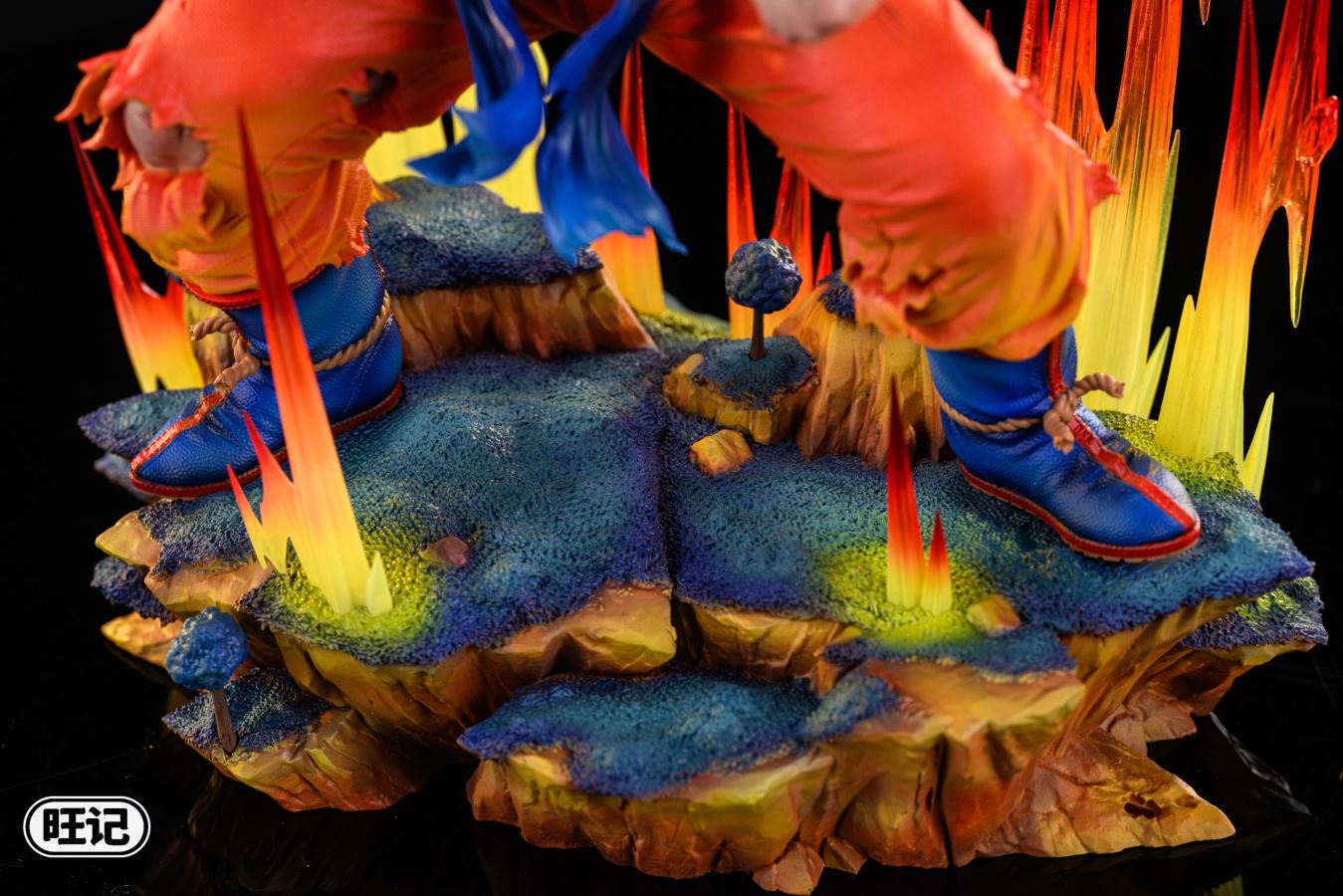 First Super Saiyan Goku - Dragon Ball