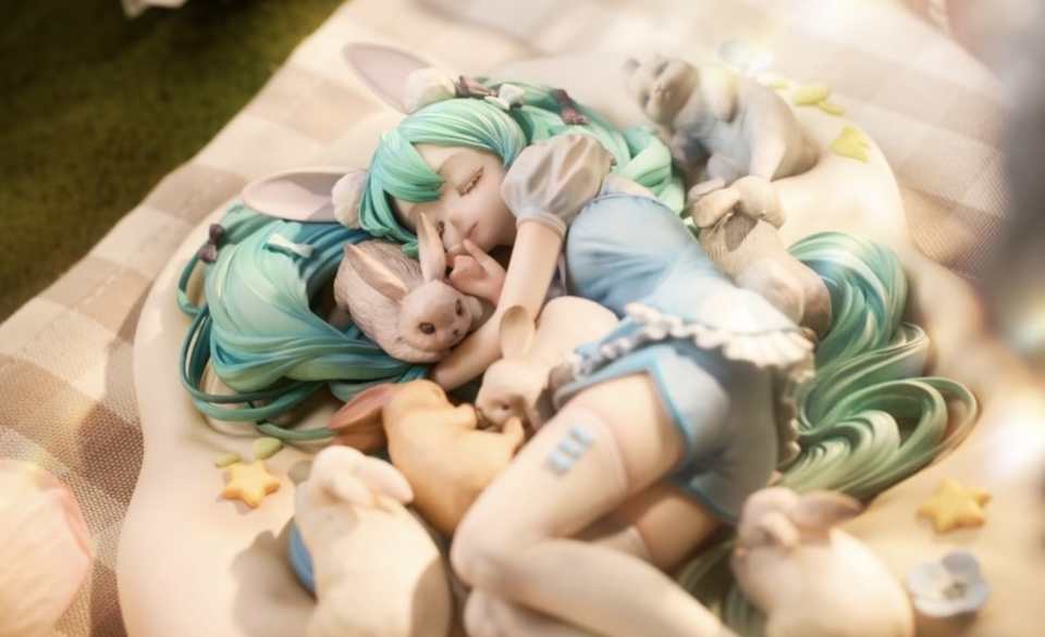 WF2025 Sleeping Rabbit Hatsune Miku-