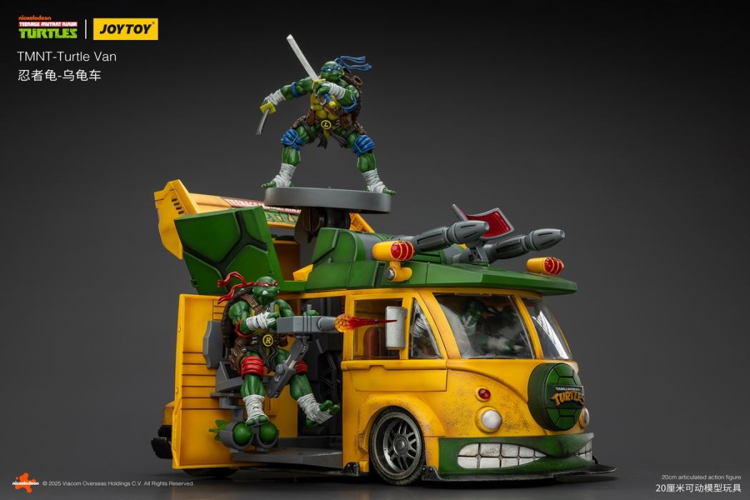 TMNT Ninja Turtles - Turtle Car & Ronnie the Nail 1/18