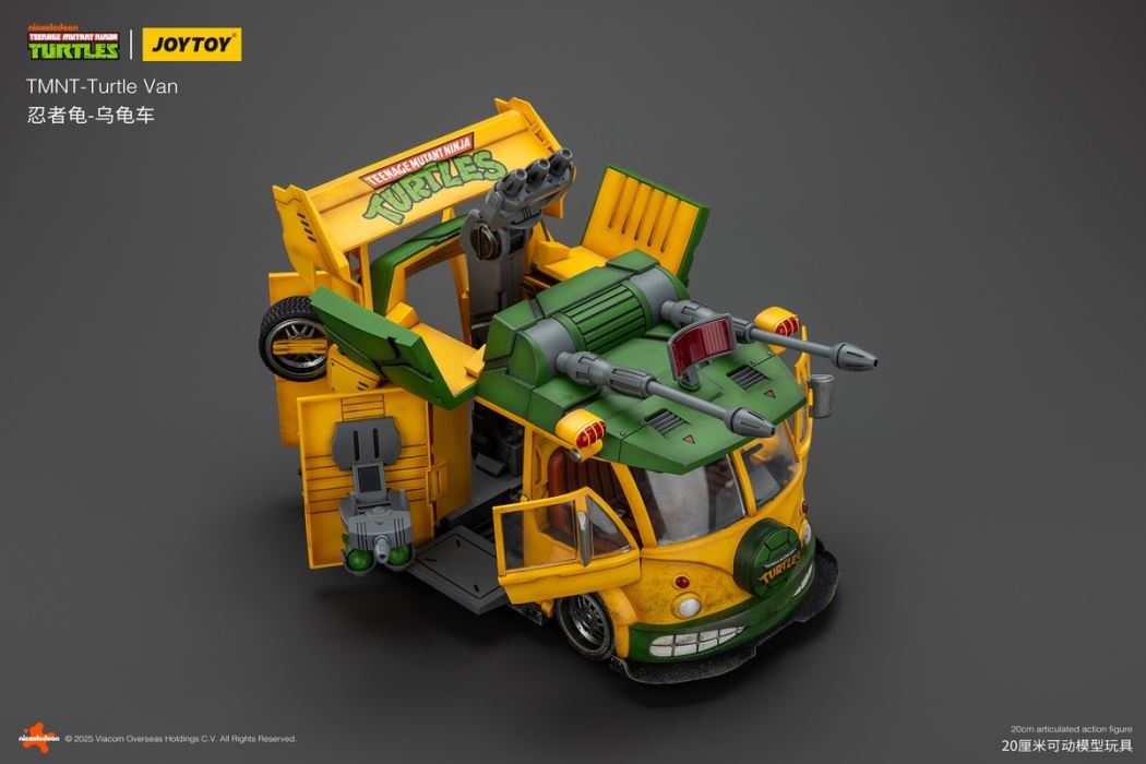 TMNT Ninja Turtles - Turtle Car & Ronnie the Nail 1/18