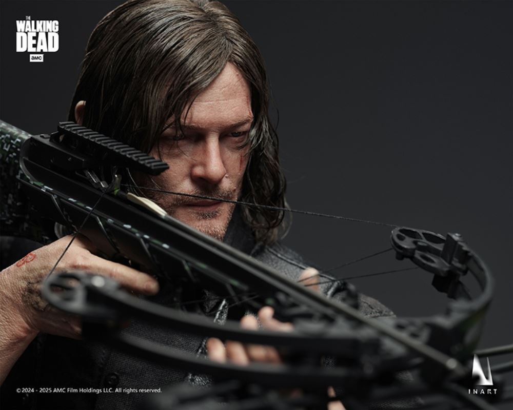 Daryl Dixon Action Figure from The Walking Dead 1/6