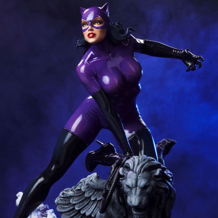 Catwoman (Purple Edition)