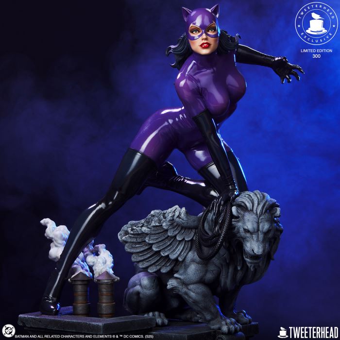Catwoman (Purple Edition)