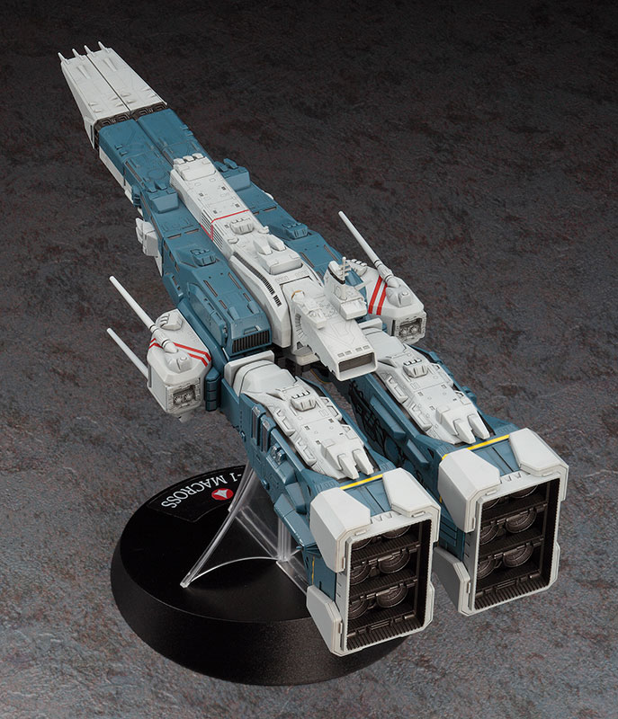 The Super Dimension Fortress Macross 1/4000 SDF-1 Macross Fortress w/Prometheus & Daidalos