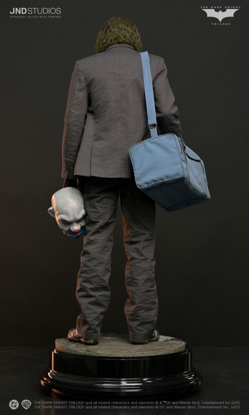 The Joker [Robber Version & Robber and Coat Version] 1/3