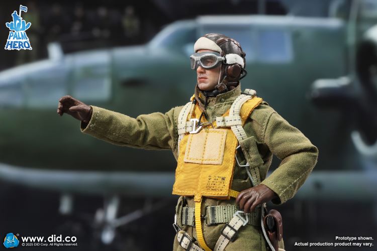 Captain Leif, a pilot of the U.S. Army Air Force in World War II 1/12