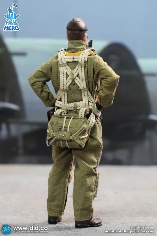 Captain Leif, a pilot of the U.S. Army Air Force in World War II 1/12