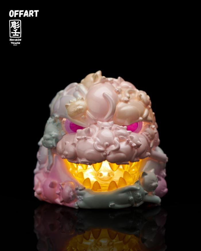 Hundred Cats Red Lotus Mini Lucky Head Sculpture - Sweet Frosting Version