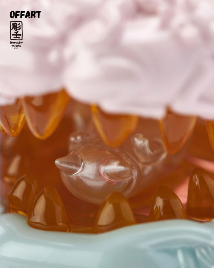 Hundred Cats Red Lotus Mini Lucky Head Sculpture - Sweet Frosting Version