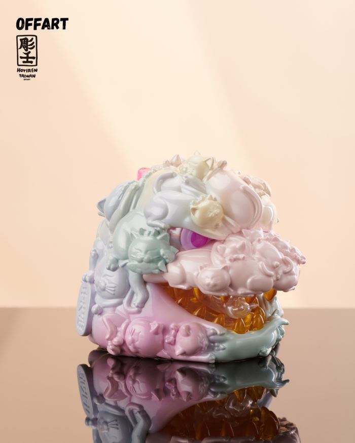 Hundred Cats Red Lotus Mini Lucky Head Sculpture - Sweet Frosting Version