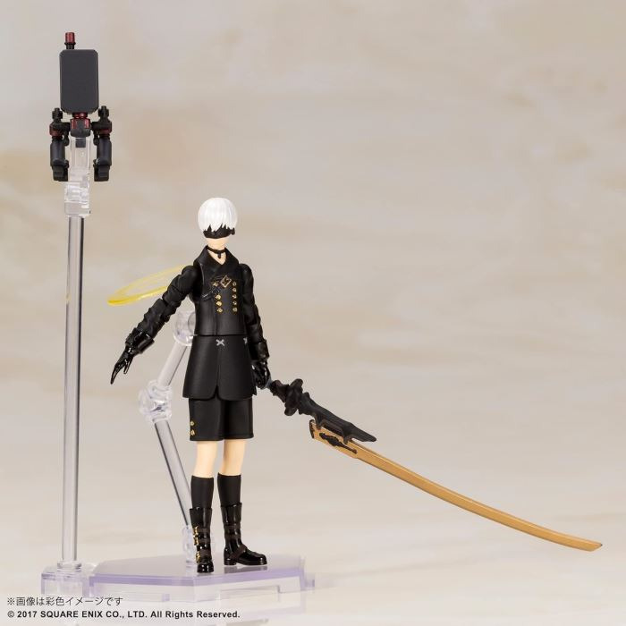 NieR:Automata Plastic Model Kit 2B & 9S
