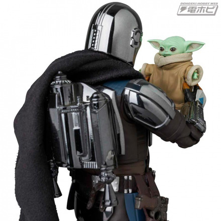 MAFEX THE MANDALORIAN CHROME Ver