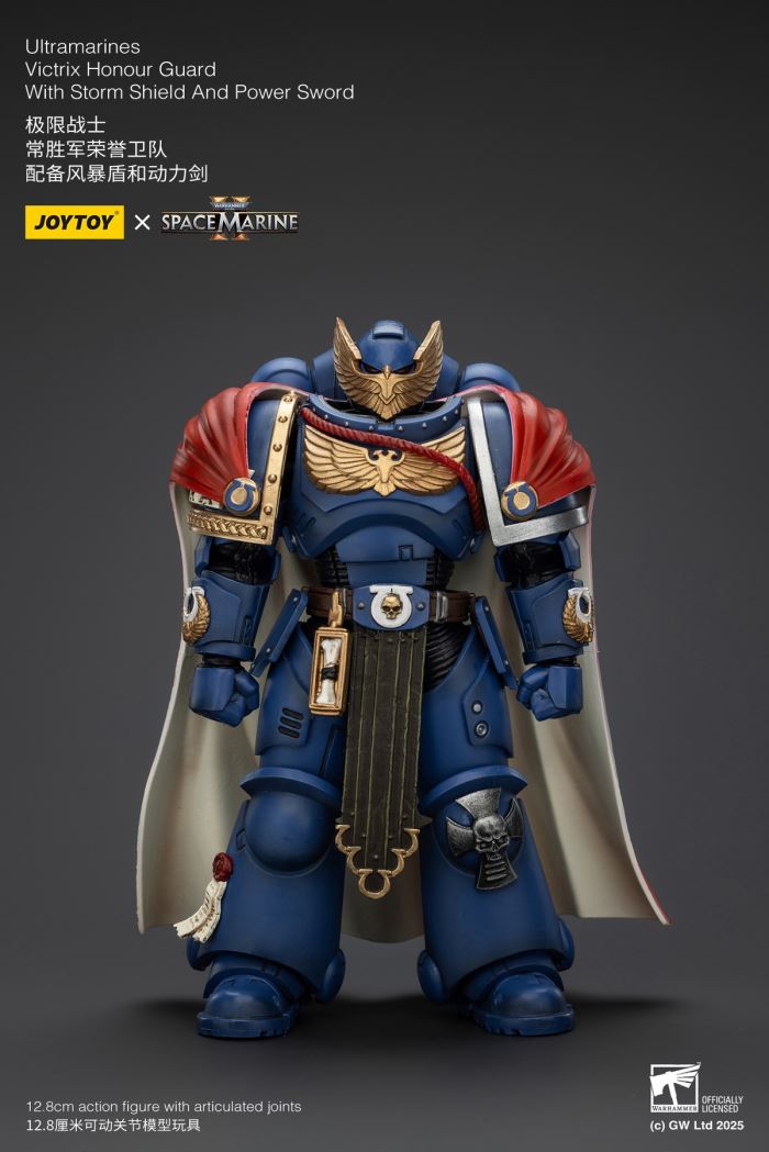 Ultramarines - Captain Marneus Calgar / Honor Guard of the Ever-Victorious Army 1/18