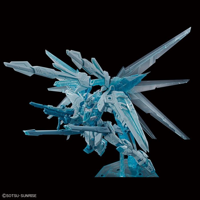 MG 1/100 Freedom Gundam Ver.2.0 [CROSS CONTRAST COLORS / CLEAR BLUE]