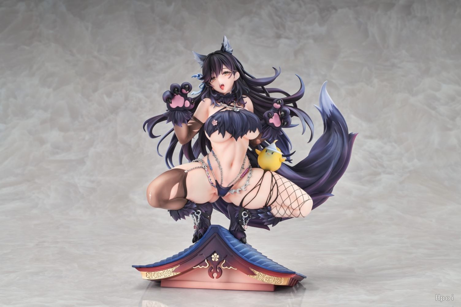 Azur Lane Atago Manjuu Full Moon's Feral Wolf 1/7