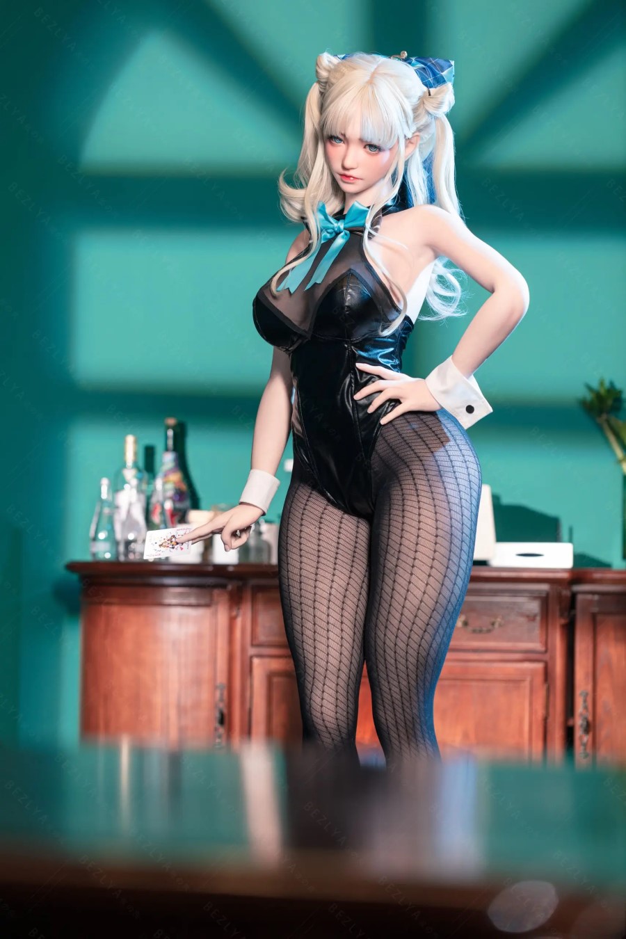 Bunny Girl Oleander Makeup No. 1 1/1 silicone