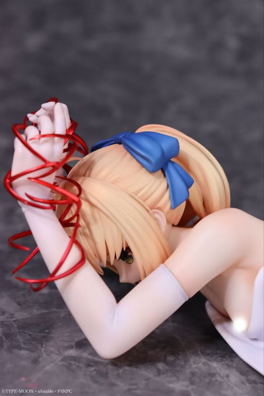 Bound Saber - Fate Grand Order