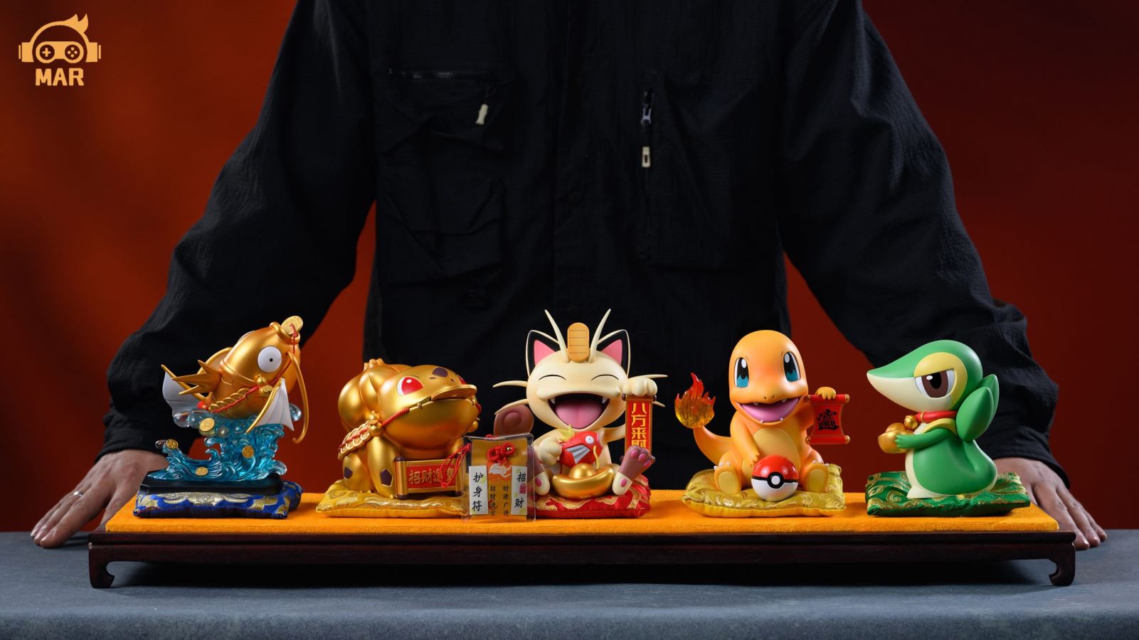 Pokemon Maneki Snake New Year