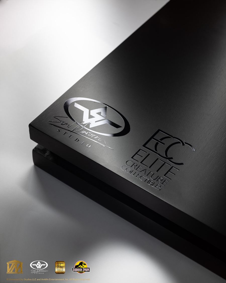 Tyrannosaurus Rex Head - Jurassic Park 1/2