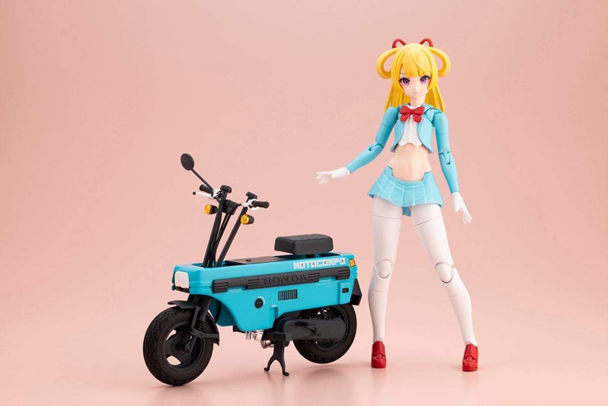 Megami Device USTER DOLL Night Alice with Honda AB12 Motocompo